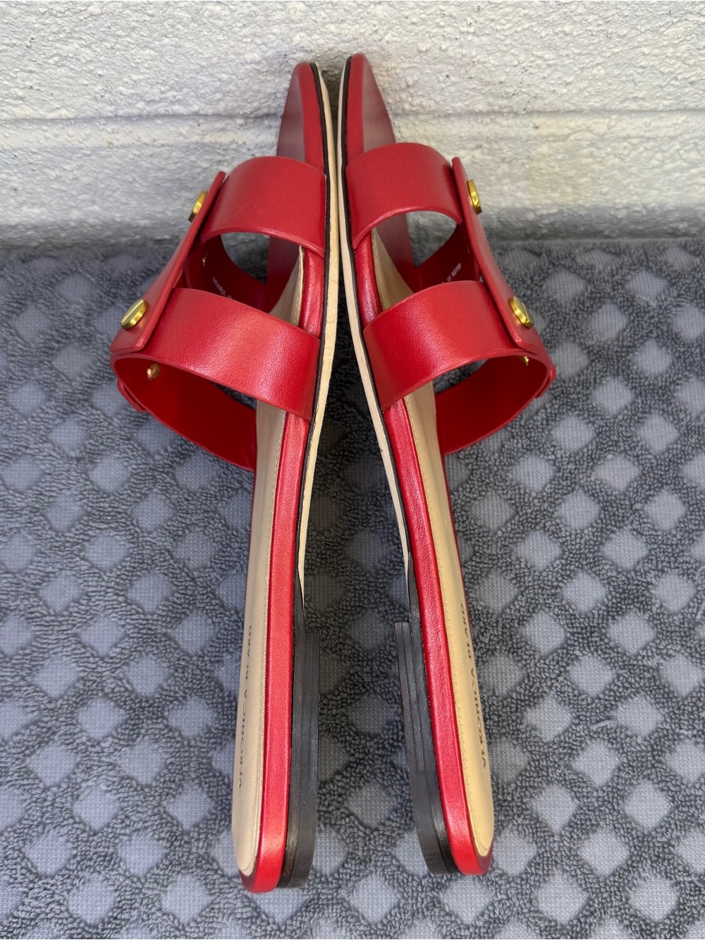 Veronica Beard Via Red Leather Slide Sandals Gold Studs 7 M - Picture 3 of 7